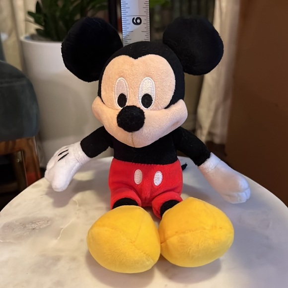 Disney Mickey Mouse stuffed animal authentic original souvenir 9” long laid flat - Picture 7 of 7